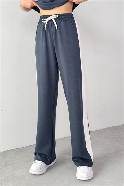 Kadın Siyah Premium Modal Kumaş Açık Patlı Yaka Bluz Garnili İkili Takım