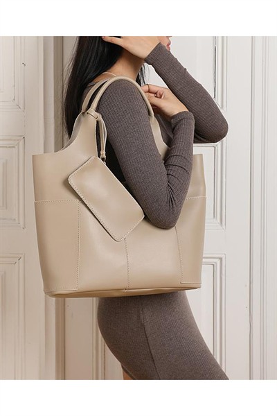 Kadın Siyah Yan Cepli Cüzdan Detaylı El Ve Omuz Çanta