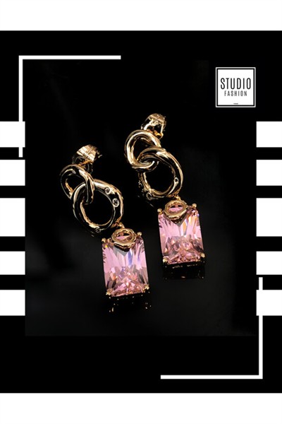 Kararmaz Kuyumcu I?şçilik Vip Çelik Premium Rodyum Kaplama Pembe Taşlı Tasarım Çivi Küpe