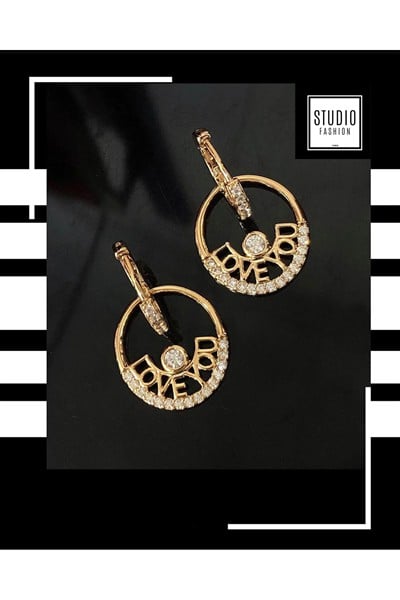 Kararmaz Kuyumcu I?şçilik Vip Taşlı Premium Rodyum Kaplama Tasarım Love You Halka Küpe