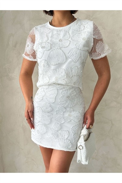 Kadın Beyaz Boncuk İşlemeli Çiçekli Etek