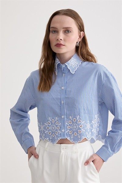 Kadın Mavi Nakış Detaylı Çizgili Gömlek
