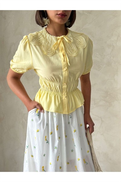 Kadın Sarı Bebe Yaka Yonca Düğmeli Büzgülü Pamuklu Gömlek