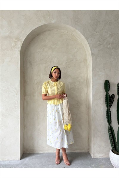 Kadın Sarı Bebe Yaka Yonca Düğmeli Büzgülü Pamuklu Gömlek