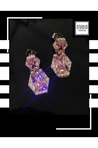 VIP Çelik Premium Rodyum Kaplama Pembe Taşlı Tasarım Şık Küpe