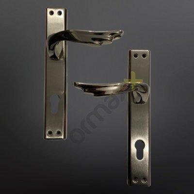 Güveniş Berlin Alm. Aynalı Nikel Saten Yale Kapı Kolu