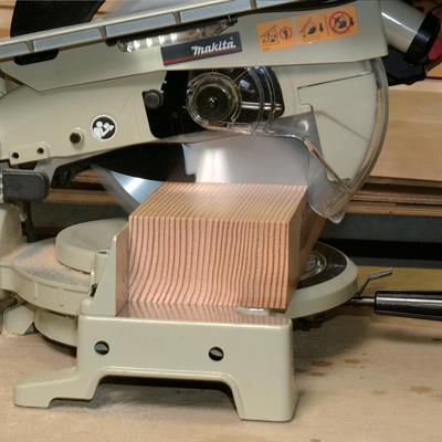 Makita LH1040 1650 W 260 MM Gönye Kesme Makinesi