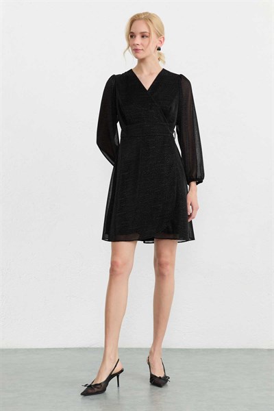 Anvelop Kapama Çizgi Desenli Simli Elbise  /  SİYAH