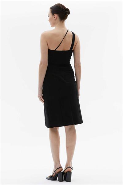 Asimetrik Yaka Cut Out Detaylı Elbise  /  SİYAH