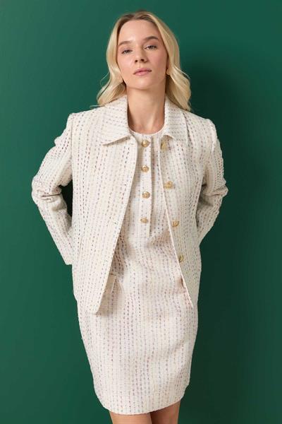 Bebe Yaka Dik Cepli Kendinden Simliı Ceket  /  EKRU