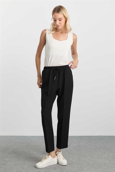 Beli Bağcıklı Boru Paça Pantolon  /  SİYAH