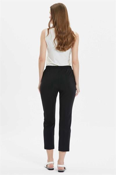 Beli Bağcıklı Boru Paça Pantolon  /  SİYAH