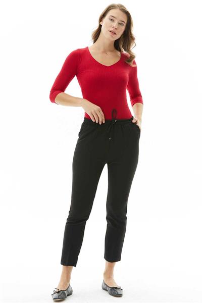 Beli Bağcıklı Boru Paça Pantolon  /  SİYAH