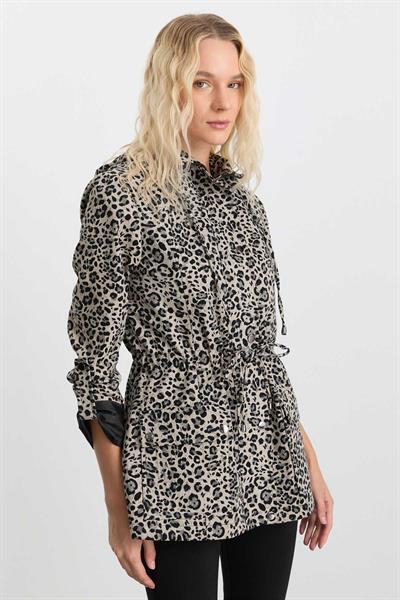 Beli Büzgülü Kapüşonlu Leopar Desen Trençkot  /  GRİ