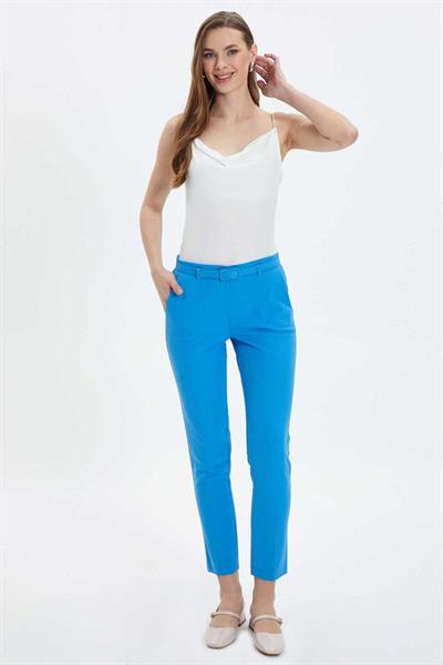 Beli Kemerli Dar Paça Pantolon  /  MAVİ