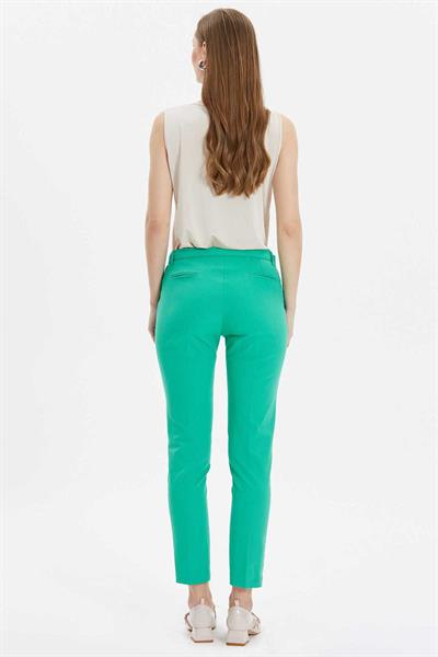 Beli Kemerli Dar Paça Pantolon  /  YEŞİL