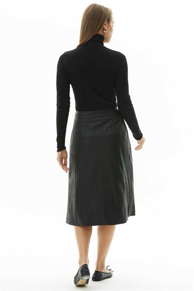 Beli Korsajlı Kendinden Kırışık Deri Etek  /  SİYAH