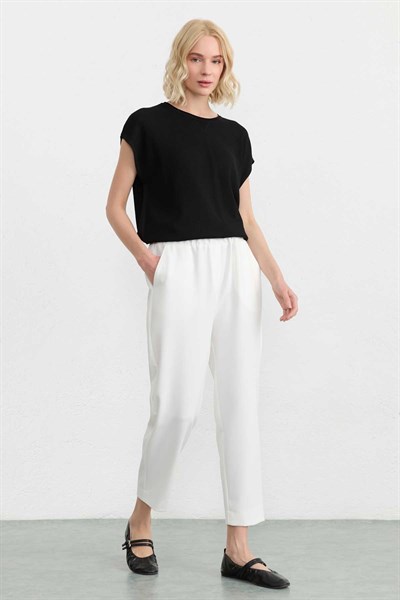 Beli Lastikli Havuç Paça Bilek Boy Pantolon  /  EKRU