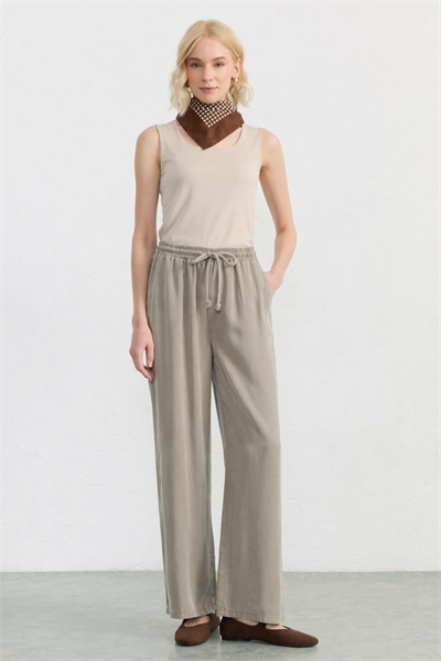 Beli Lastikli Yandan Cep Bol Paça Dökümlü Pantolon  /  TAŞ