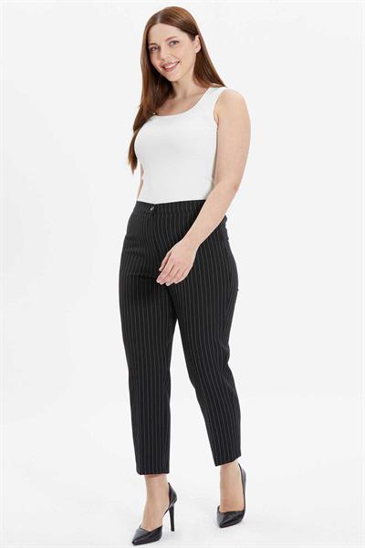 Büyük Beden Beli Lastikli Çizgili Boru Paça Pantolon  /  SİYAH