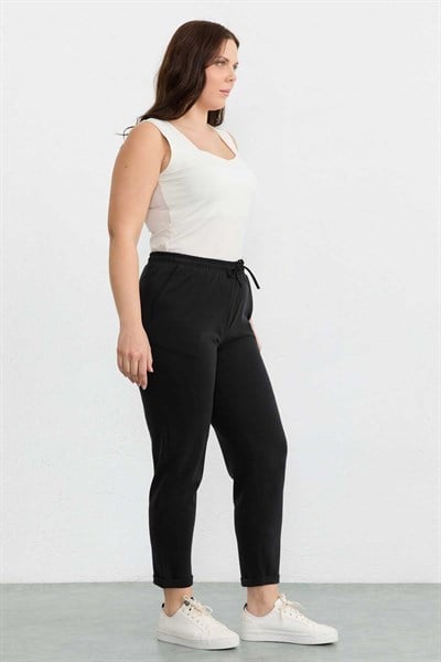 Büyük Beden Beli Lastikli Duble Paça Örme Pantolon  /  SİYAH