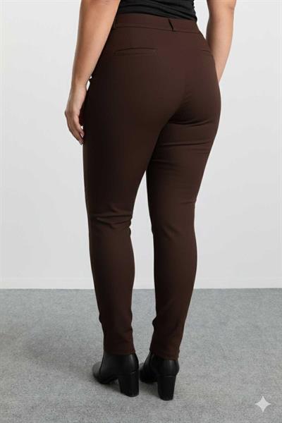 Büyük Beden Dar Paça Cep Kenarı Taşlı Örme Pantolon  /  KAHVE