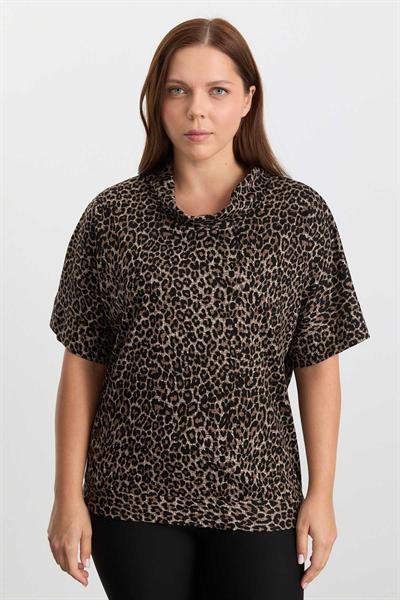 Büyük Beden Degaje Yaka Leopar Desen Bluz  /  KAHVE
