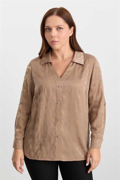 Büyük Beden V Yaka Kendinden Simli Bluz  /  CAMEL