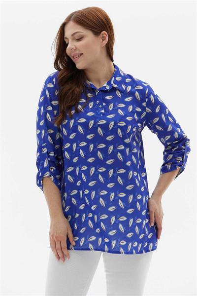 Büyük Beden Yarım Patlı Yaprak Desenli Bluz  /  SAKS