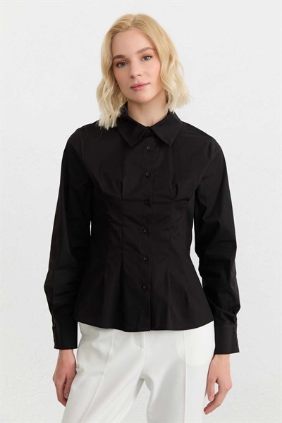 Çift Pensli Koton Gömlek  /  SİYAH