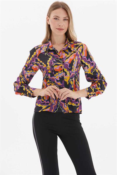Çift Pensli Soyut Desen Emprime Bluz  /  MOR