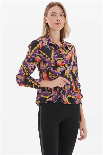 Çift Pensli Soyut Desen Emprime Bluz  /  MOR