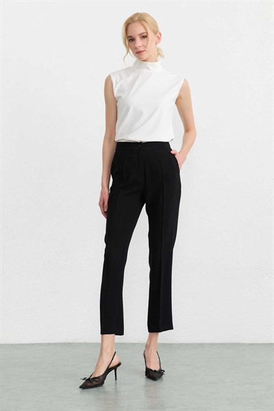 Dar Paça Cepli Pantolon  /  SİYAH