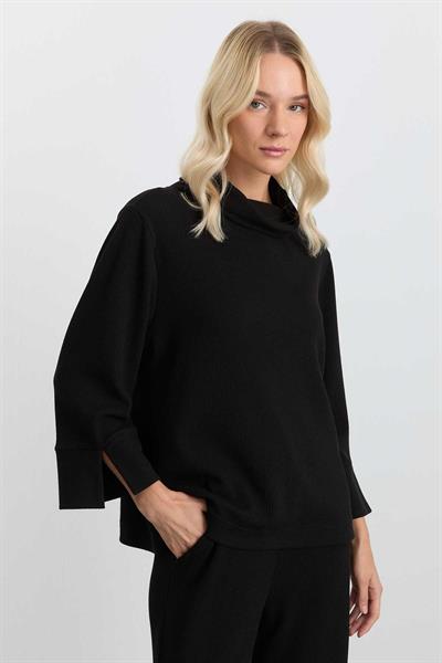 Degaje Yaka Kendinden Fitilli Bluz  /  SİYAH