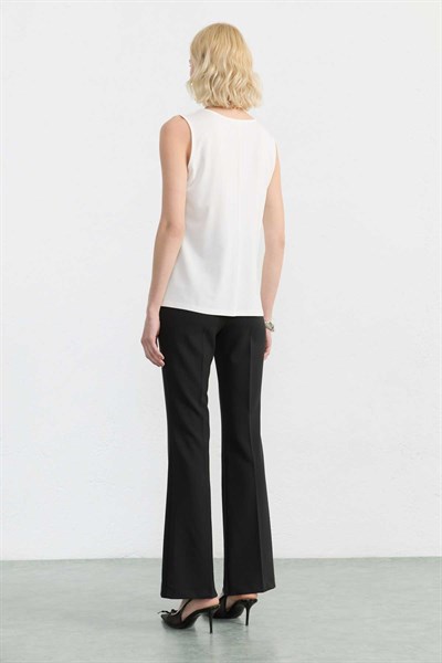 Degaje Yaka Kolsuz Bluz  /  EKRU