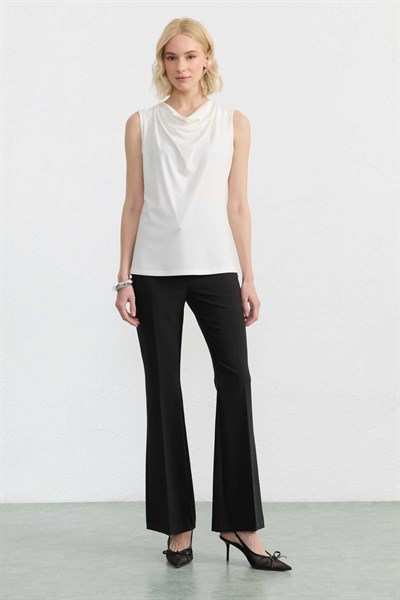 Degaje Yaka Kolsuz Bluz  /  EKRU