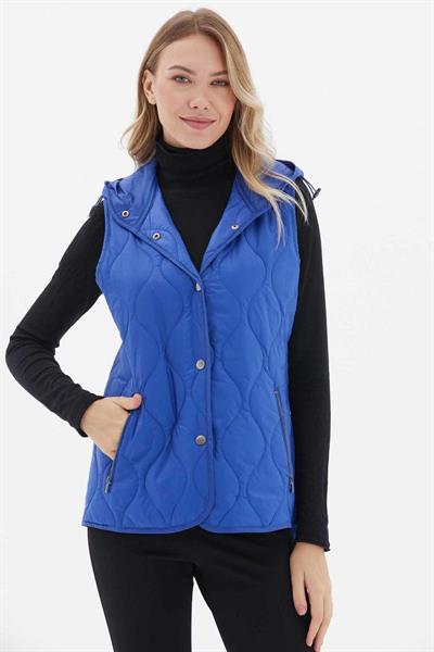 Dik Yaka Kapüşonlu Çıtçıtlı Kapitone Yelek  /  SAKS