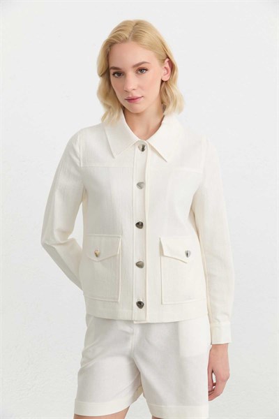 Dıştan Cep Bebe Yaka Ceket  /  EKRU