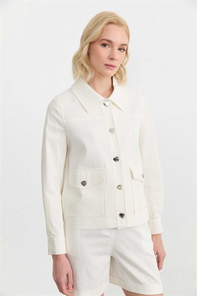 Dıştan Cep Bebe Yaka Ceket  /  EKRU