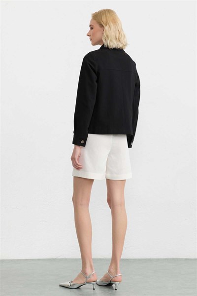 Dıştan Cep Bebe Yaka Ceket  /  SİYAH