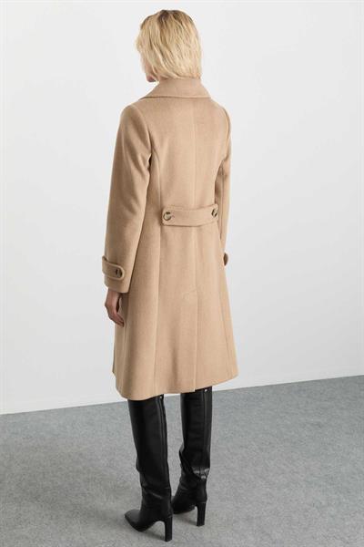 Erkek Yaka Kolu Bantlı Kaban  /  CAMEL