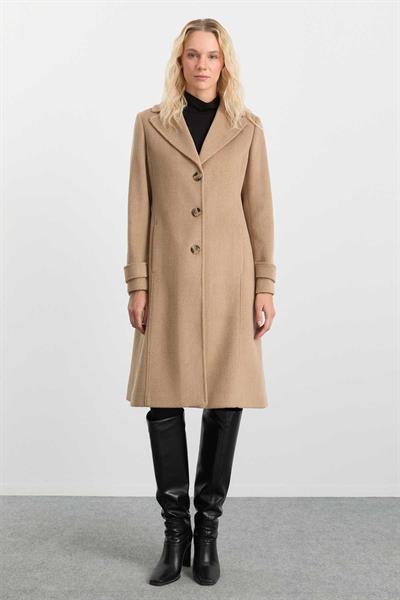 Erkek Yaka Kolu Bantlı Kaban  /  CAMEL