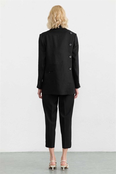 Erkek Yaka Sağ Arka Katlı Düğmeli Uzun Ceket  /  SİYAH