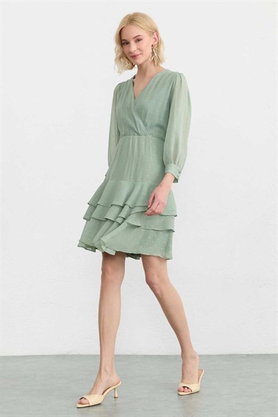 Eteği Üç Kat Volanlı Kendinden Simli Elbise  /  YEŞİL