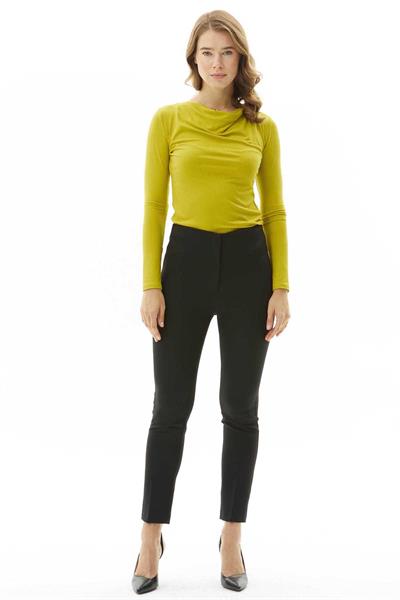 Geniş Korsajlı Dar Paça Pantolon  /  SİYAH