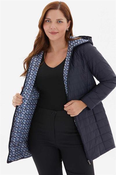 Kapüşonlu Desenli Astarlı Kapitone Mont  /  LACİVERT