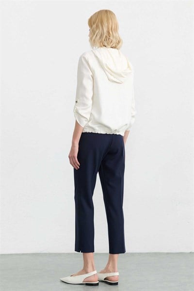 Kapüşonlu Önü Fermuarlı Ceket  /  EKRU