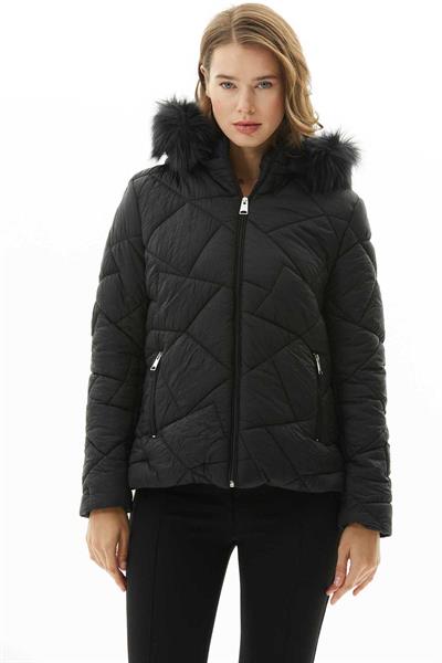 Kapüşonu Kürklü Kırışık Desenli Mont  /  SİYAH