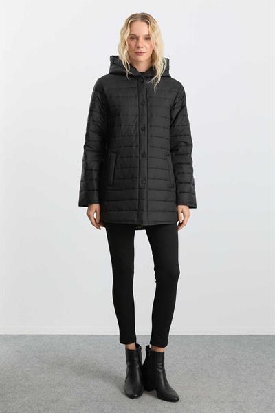 Kendinden Kapüşonlu İçi Leopar Kapitone Mont  /  SİYAH