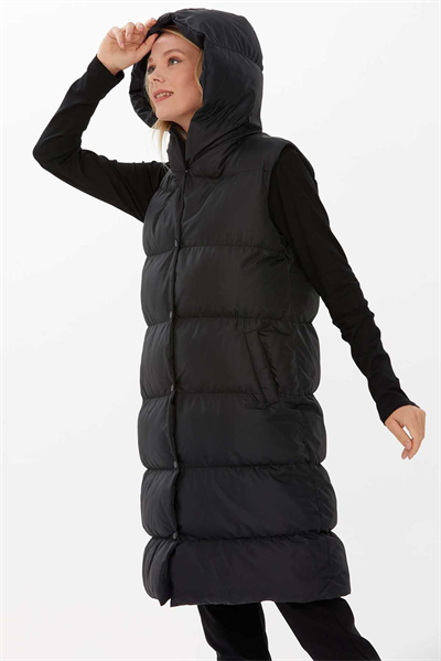 Kendinden Kapüşonlu Uzun Yelek  /  SİYAH